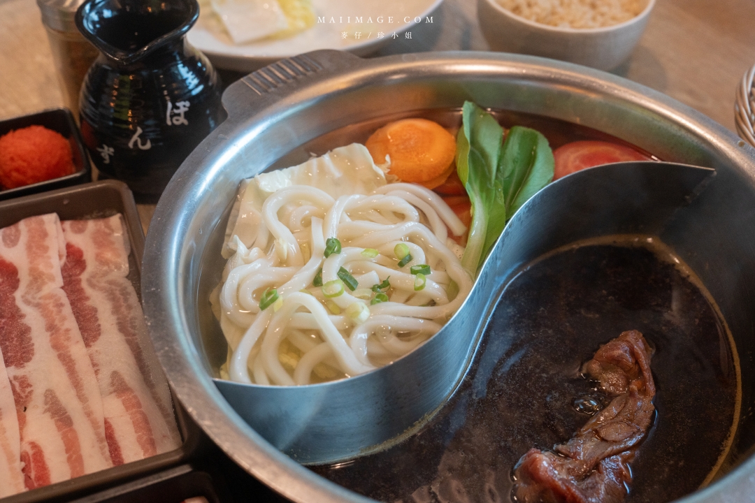 【中壢美食】MOMO PARADISE 中壢大江牧場~大江購物中心必吃壽喜燒專賣店。 【中壢美食】MOMO PARADISE 中壢大江牧場~大江購物中心必吃壽喜燒專賣店。