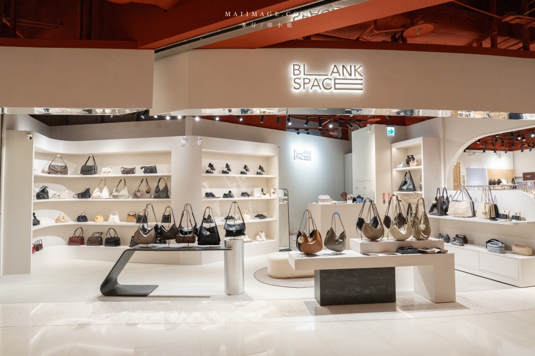 2025大江購物中心週年慶～桃園CP值最高購物中心，從早逛到晚也不累！大江改裝新空間＋網美打卡＋美食甜點在大江購物中心一次搞定，全年停車還免費還不快出發