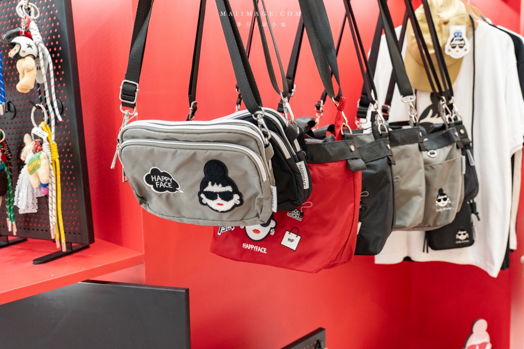 2025大江購物中心週年慶~桃園CP值最高購物中心,從早逛到晚也不累!大江改裝新空間+網美打卡+美食甜點在大江購物中心一次搞定,全年停車還免費還不快出發 2025大江購物中心週年慶~桃園CP值最高購物中心,從早逛到晚也不累!大江改裝新空間+網美打卡+美食甜點在大江購物中心一次搞定,全年停車還免費還不快出發