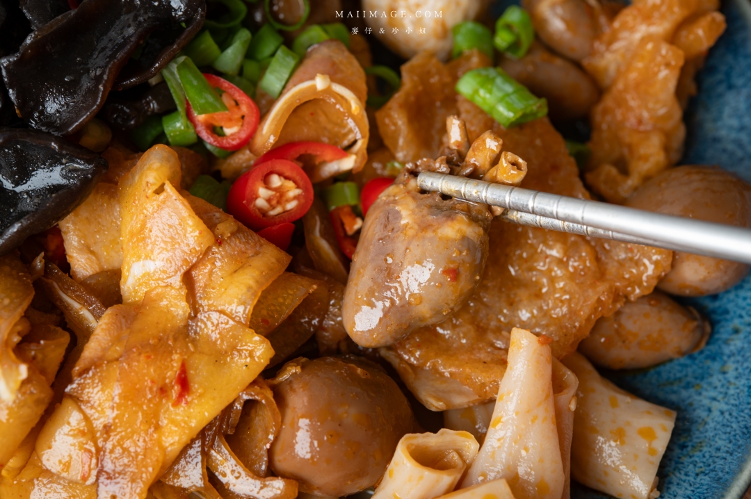 【台北美食】六米麻辣滷味台北西門町門市~鼎王麻辣鍋旗下最新滷味品牌,香麻夠味外帶即食超過癮。西門町美食推薦、捷運西門站美食 【台北美食】六米麻辣滷味台北西門町門市~鼎王麻辣鍋旗下最新滷味品牌,香麻夠味外帶即食超過癮。西門町美食推薦、捷運西門站美食