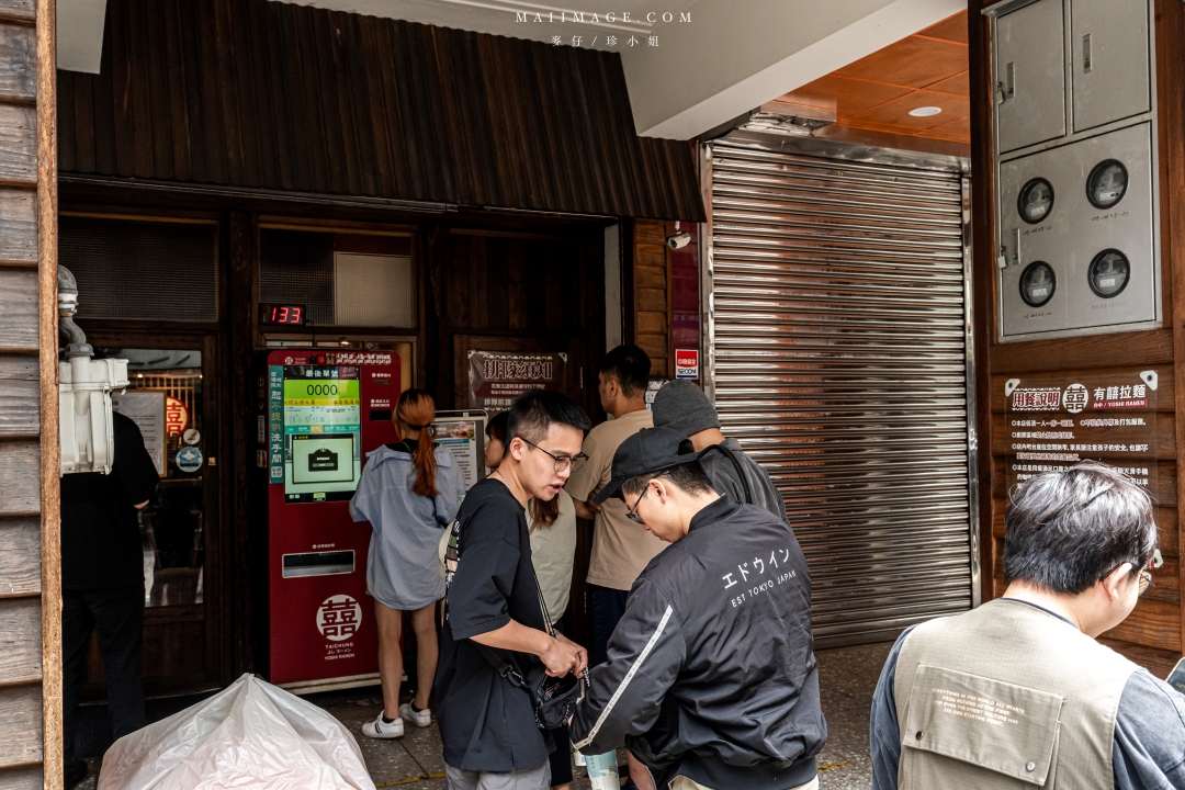 【台中美食】喫茶Sénmi～藏身在老宅五樓的甜點咖啡廳！台中老宅咖啡推薦，必點昭和布丁、牛油吐司。台中火車站美食推薦