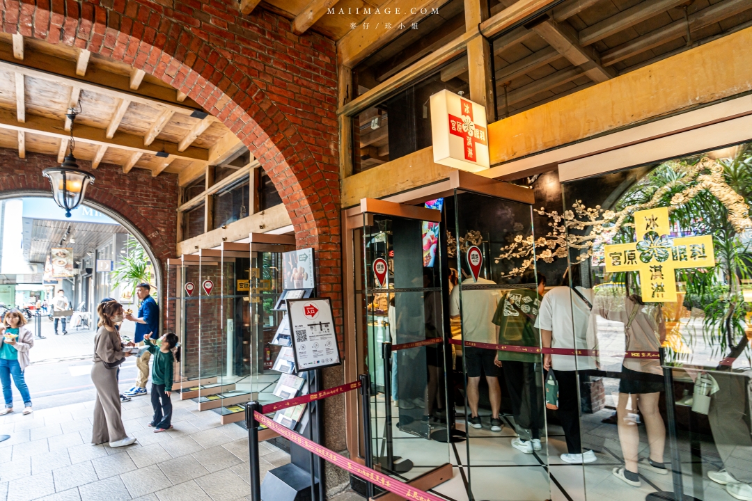 【台中美食】喫茶Sénmi～藏身在老宅五樓的甜點咖啡廳！台中老宅咖啡推薦，必點昭和布丁、牛油吐司。台中火車站美食推薦