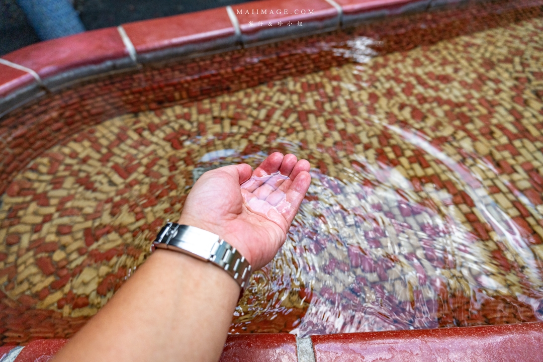 宜蘭礁溪溫泉散策～來礁溪不要只有泡湯，沿著礁溪轉運站旅遊服務中心來個不一樣的溫泉旅行，必去礁溪公園、足浴一條街，人人都是足浴特派員。