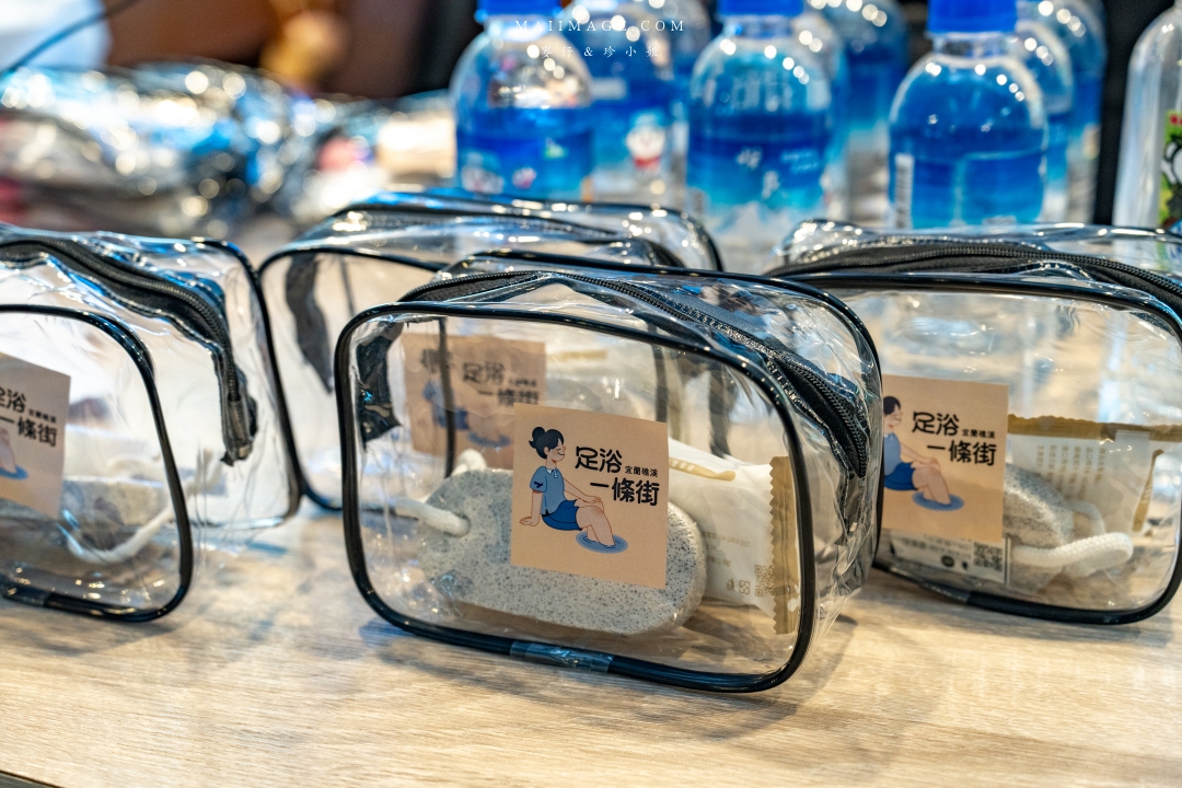 宜蘭礁溪溫泉散策～來礁溪不要只有泡湯，沿著礁溪轉運站旅遊服務中心來個不一樣的溫泉旅行，必去礁溪公園、足浴一條街，人人都是足浴特派員。