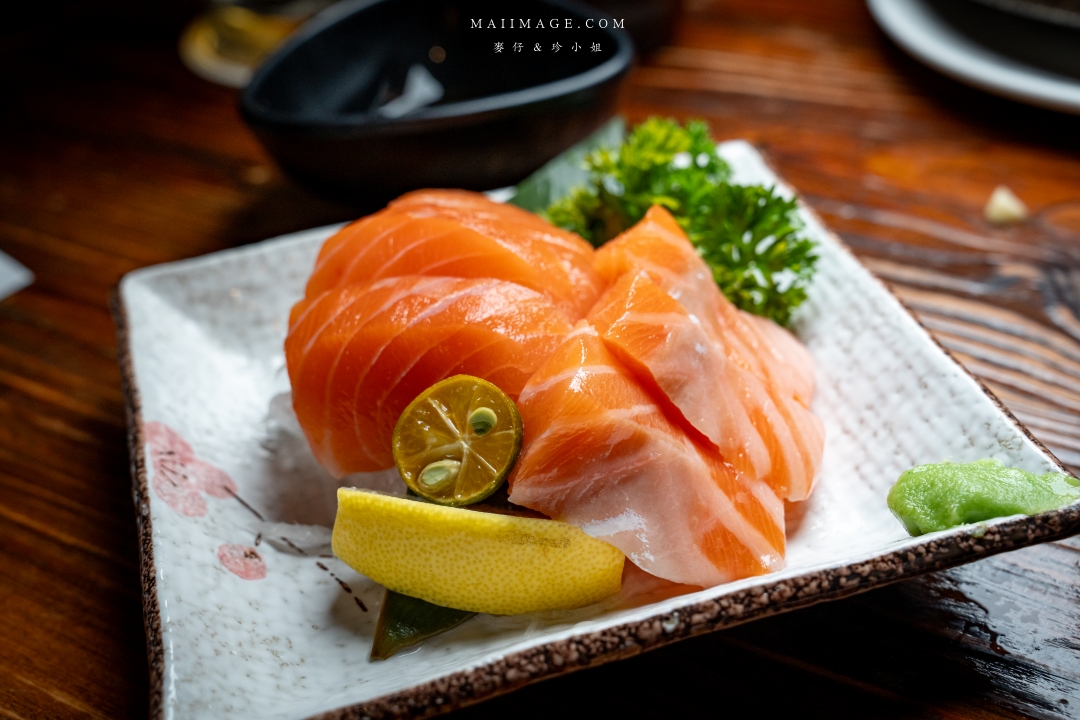 【宜蘭礁溪美食】林北烤好串燒居酒屋礁溪店～礁溪車站旁必訪老字號日式居酒屋，不用自己動手烤就是好。礁溪車站美食推薦