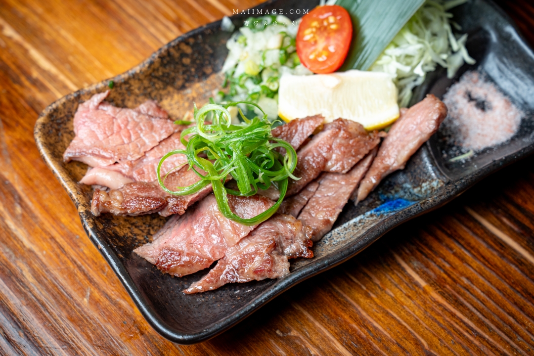 【宜蘭礁溪美食】林北烤好串燒居酒屋礁溪店～礁溪車站旁必訪老字號日式居酒屋，不用自己動手烤就是好。礁溪車站美食推薦