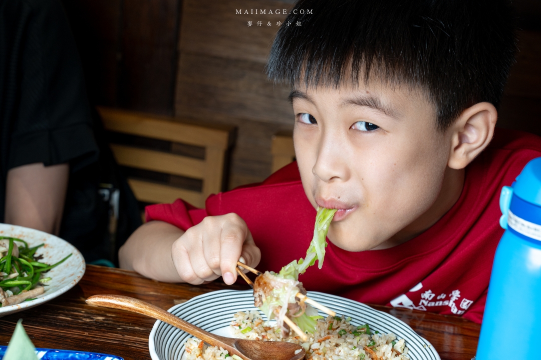 【宜蘭礁溪美食】林北烤好串燒居酒屋礁溪店～礁溪車站旁必訪老字號日式居酒屋，不用自己動手烤就是好。礁溪車站美食推薦