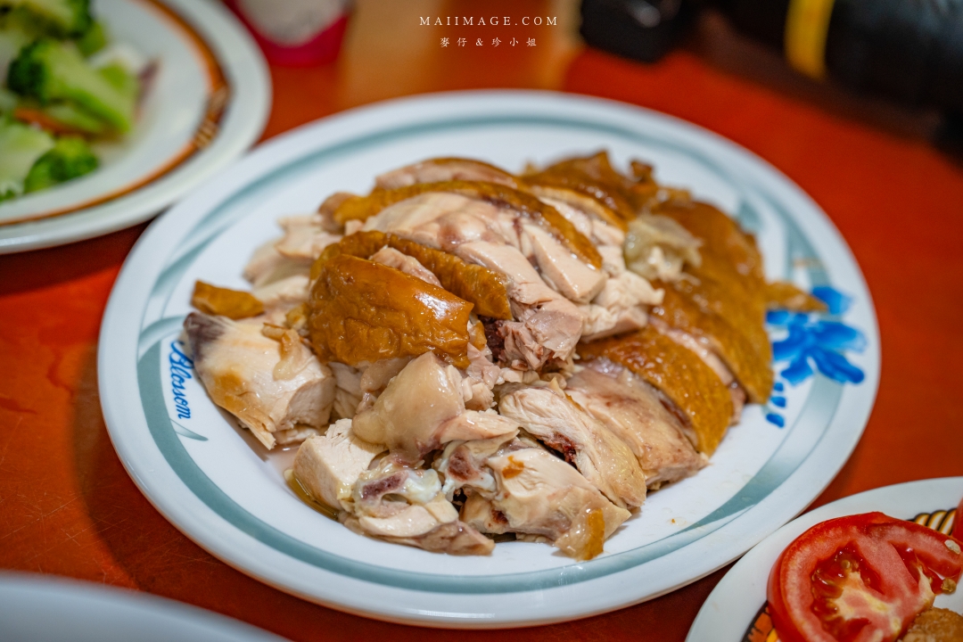 【新竹縣新埔散策】味衛佳柿餅觀光農場園區～10月限定金黃柿影滿山頭，秋日限定的甜蜜曬柿時光。