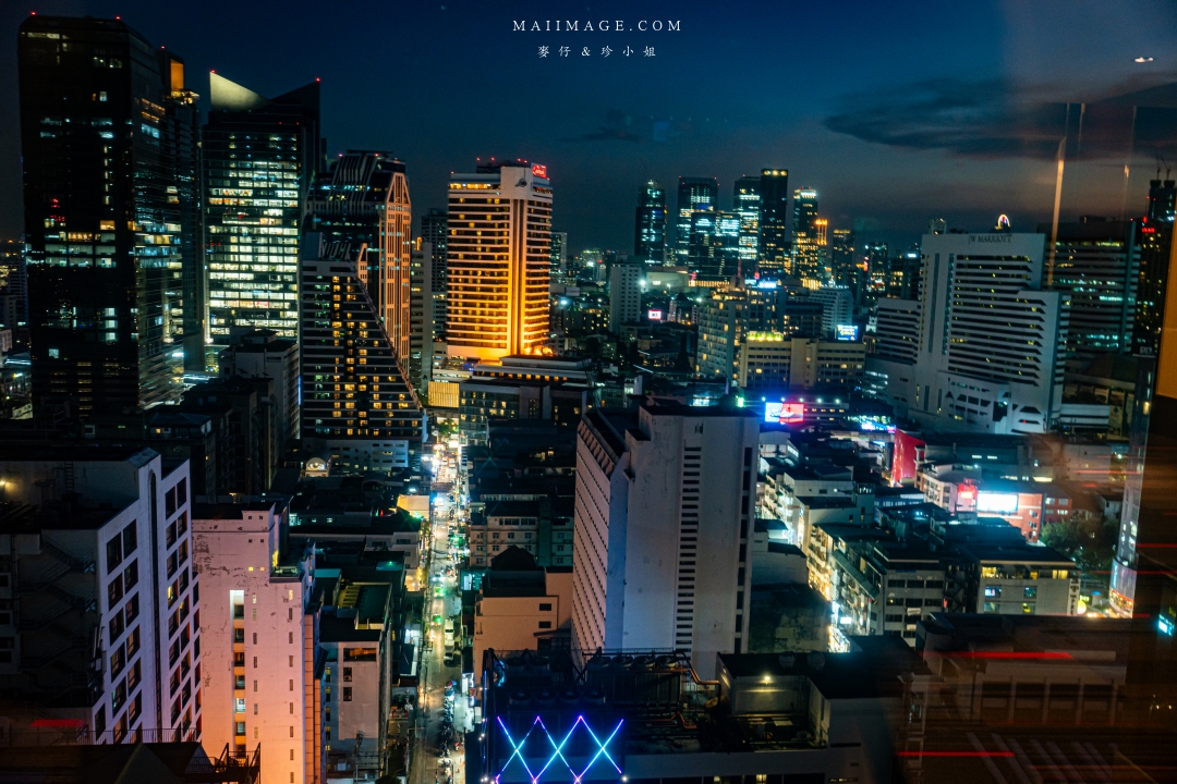 【泰國住宿推薦】Royal Benja Hotel皇家本佳飯店～24小時開放的泰式餐廳想吃隨時吃得到，泰國曼谷BTS NANA區住宿推薦