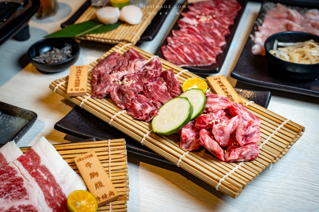 【新店美食】牛燒肉Yakiniku～頂級和牛海陸雙人套餐價格親民又實惠！澳洲Ｍ9和牛燒肉一個人千元有找，新店日式和牛燒肉推薦，新店七張站美食推薦。