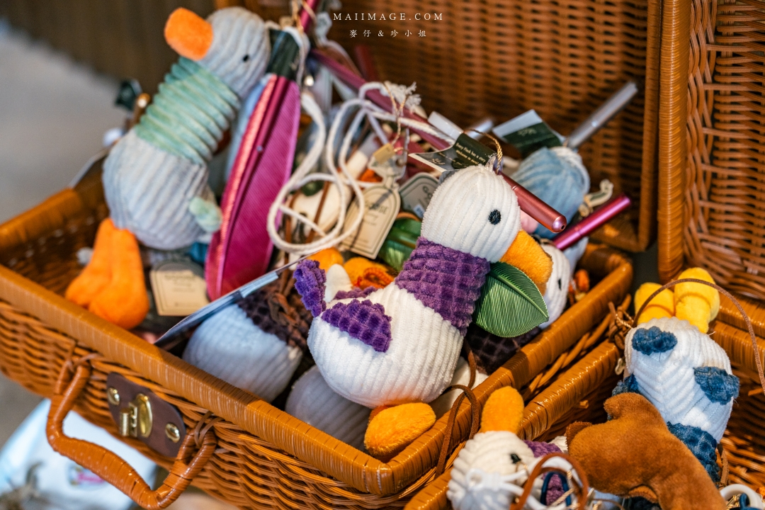 【曼谷咖啡】GOOSE CAFE～曼谷BTS帕卡儂站 Phra Khanong (E8)咖啡館推薦，整間店都是『鵝』元素。曼谷BTS美食推薦