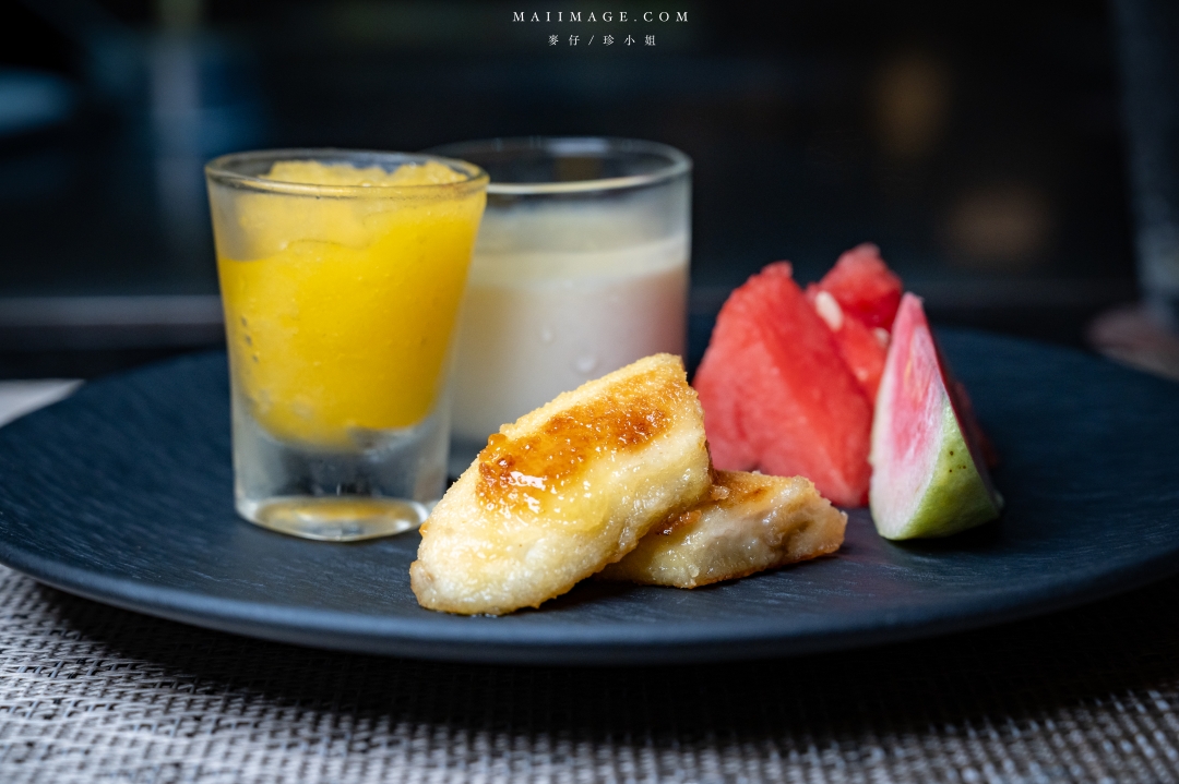 【桃園中壢美食】粋 割烹鐵板燒～隱身在二樓的全預約制無菜單鐵板燒，一個價位可以享受海陸雙主餐。老闆用料不手軟價格又實惠。中壢頂級鐵板燒推薦、中壢約會餐廳推薦