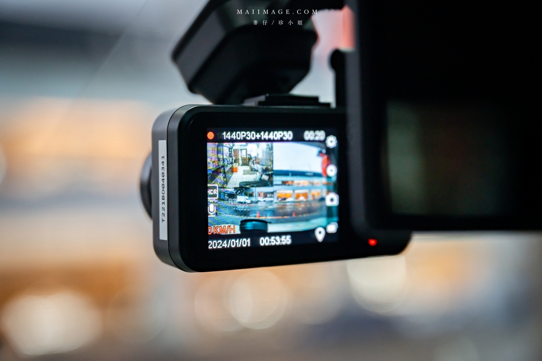 【台北行車記錄器安裝】太子牙國際有限公司～Pernis T221星光夜視行車記錄器，安裝施工仔細服務又耐心，台北南港區行車記錄器安裝推薦。