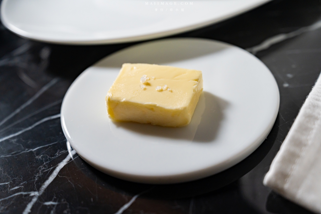 【台北美食】 Théorie Theory 法式牛排館～900度超級烤箱製作的頂級法式牛排，台北新開幕約會餐廳推薦、捷運忠孝復興站美食