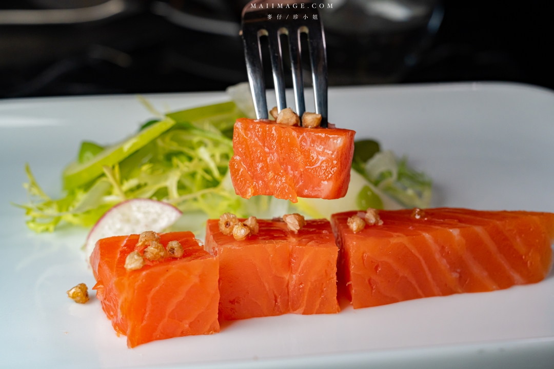 【台北美食】 Théorie Theory 法式牛排館～900度超級烤箱製作的頂級法式牛排，台北新開幕約會餐廳推薦、捷運忠孝復興站美食