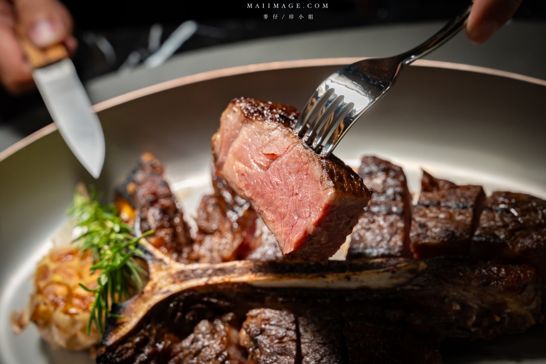 【台北美食】 Théorie Theory 法式牛排館～900度超級烤箱製作的頂級法式牛排，台北新開幕約會餐廳推薦、捷運忠孝復興站美食