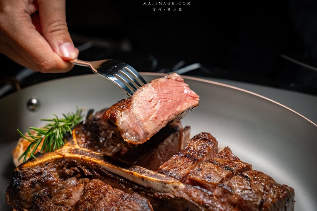 【台北美食】 Théorie Theory 法式牛排館～900度超級烤箱製作的頂級法式牛排，台北新開幕約會餐廳推薦、捷運忠孝復興站美食