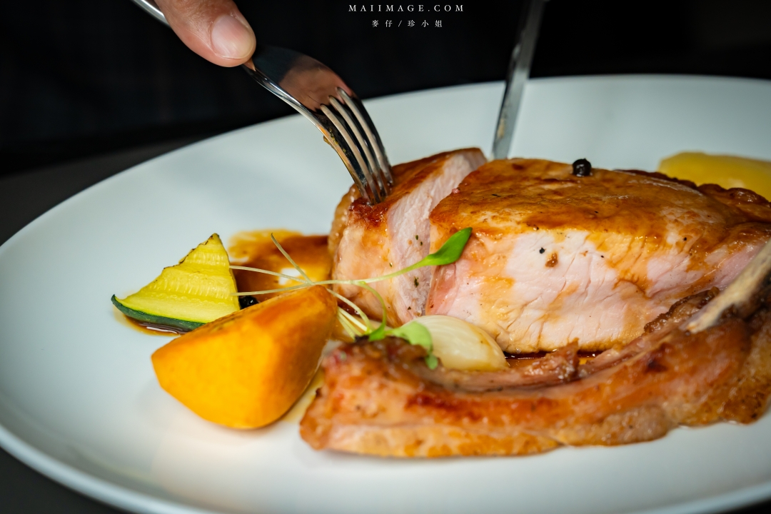 【台北美食】 Théorie Theory 法式牛排館～900度超級烤箱製作的頂級法式牛排，台北新開幕約會餐廳推薦、捷運忠孝復興站美食