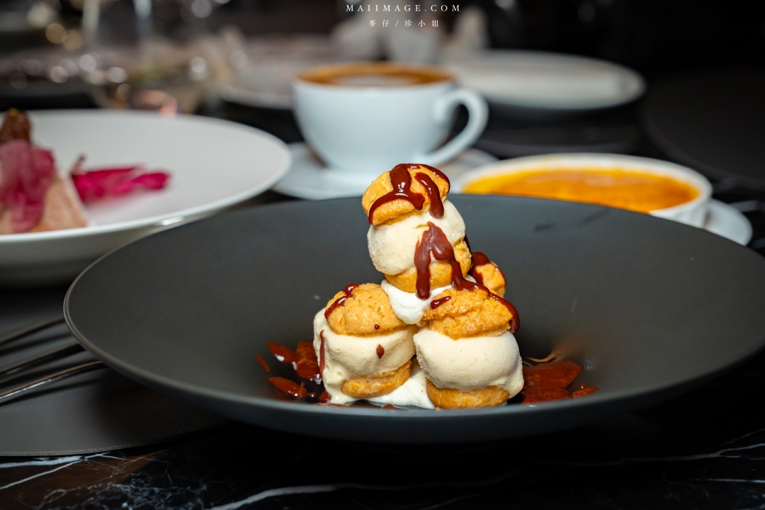 【台北美食】 Théorie Theory 法式牛排館～900度超級烤箱製作的頂級法式牛排，台北新開幕約會餐廳推薦、捷運忠孝復興站美食