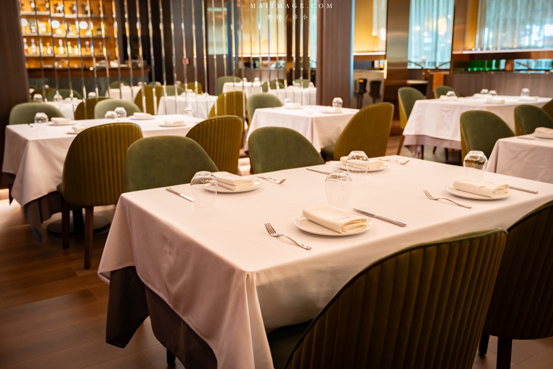 【台北美食】 Théorie Theory 法式牛排館～900度超級烤箱製作的頂級法式牛排，台北新開幕約會餐廳推薦、捷運忠孝復興站美食