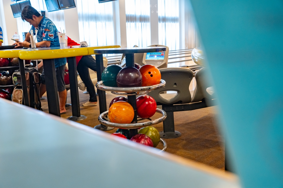 【泰國芭達雅住宿】Jomtien Palm Beach Hotel & Resort ~百萬海景房芭達雅中天海灘飯店推薦。飯店內就有設置保齡球館還有河道式無邊際泳池,渡假首選。 【泰國芭達雅住宿】Jomtien Palm Beach Hotel & Resort ~百萬海景房芭達雅中天海灘飯店推薦。飯店內就有設置保齡球館還有河道式無邊際泳池,渡假首選。