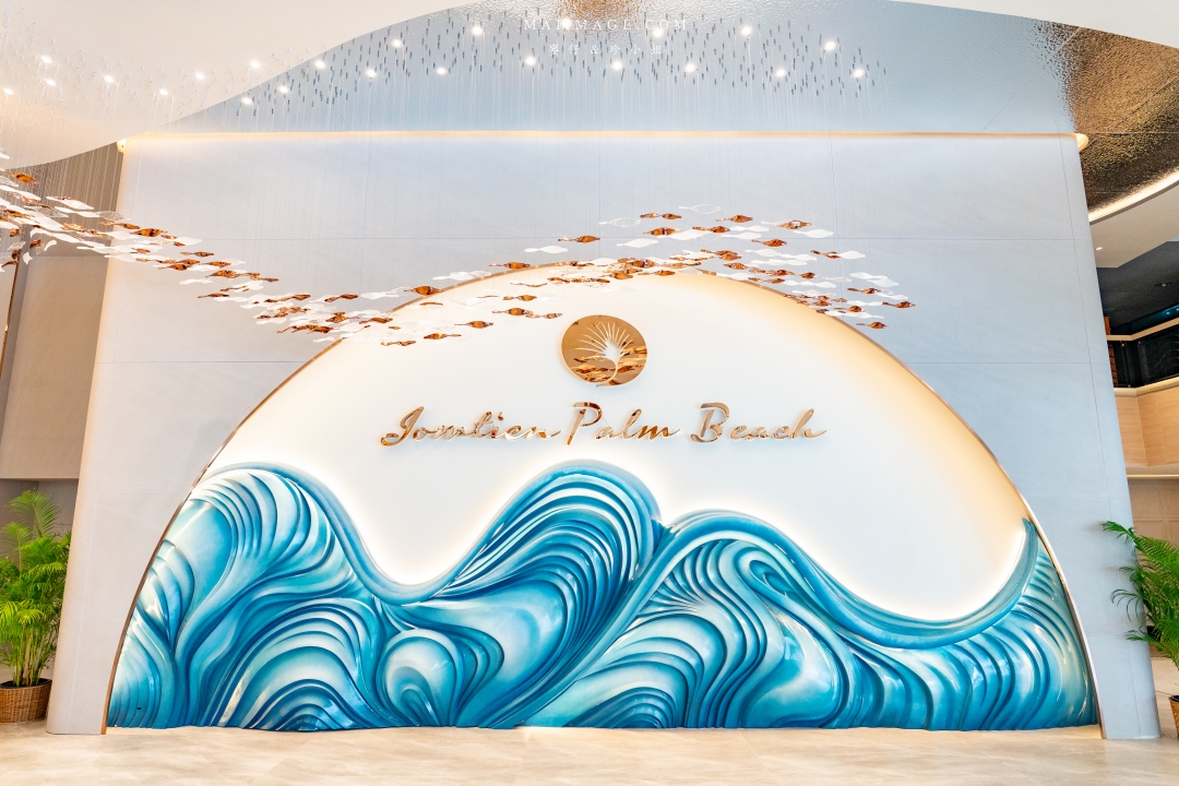 【泰國芭達雅住宿】Jomtien Palm Beach Hotel & Resort ~百萬海景房芭達雅中天海灘飯店推薦。飯店內就有設置保齡球館還有河道式無邊際泳池,渡假首選。 【泰國芭達雅住宿】Jomtien Palm Beach Hotel & Resort ~百萬海景房芭達雅中天海灘飯店推薦。飯店內就有設置保齡球館還有河道式無邊際泳池,渡假首選。