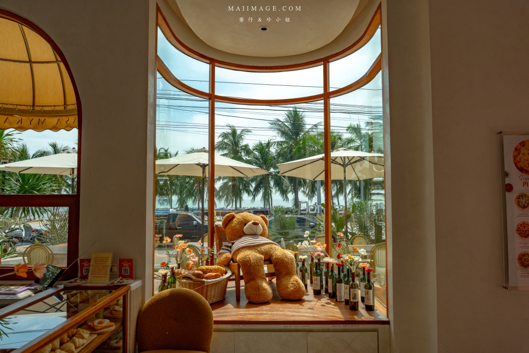 【芭達雅咖啡推薦】CASA MYCA คาซ่ามิก้า~Jomtien Palm Beach Hotel & Resort旁的純白系質感空間,摩洛哥風格設計相當好拍。Pattaya Dontan Beach旅遊隱藏版行程推薦 【芭達雅咖啡推薦】CASA MYCA คาซ่ามิก้า~Jomtien Palm Beach Hotel & Resort旁的純白系質感空間,摩洛哥風格設計相當好拍。Pattaya Dontan Beach旅遊隱藏版行程推薦