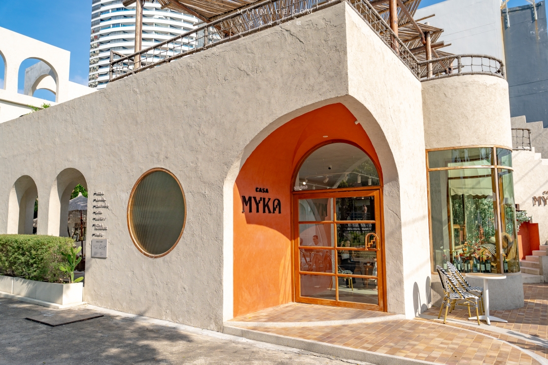 【芭達雅咖啡推薦】CASA MYCA คาซ่ามิก้า~Jomtien Palm Beach Hotel & Resort旁的純白系質感空間,摩洛哥風格設計相當好拍。Pattaya Dontan Beach旅遊隱藏版行程推薦 【芭達雅咖啡推薦】CASA MYCA คาซ่ามิก้า~Jomtien Palm Beach Hotel & Resort旁的純白系質感空間,摩洛哥風格設計相當好拍。Pattaya Dontan Beach旅遊隱藏版行程推薦