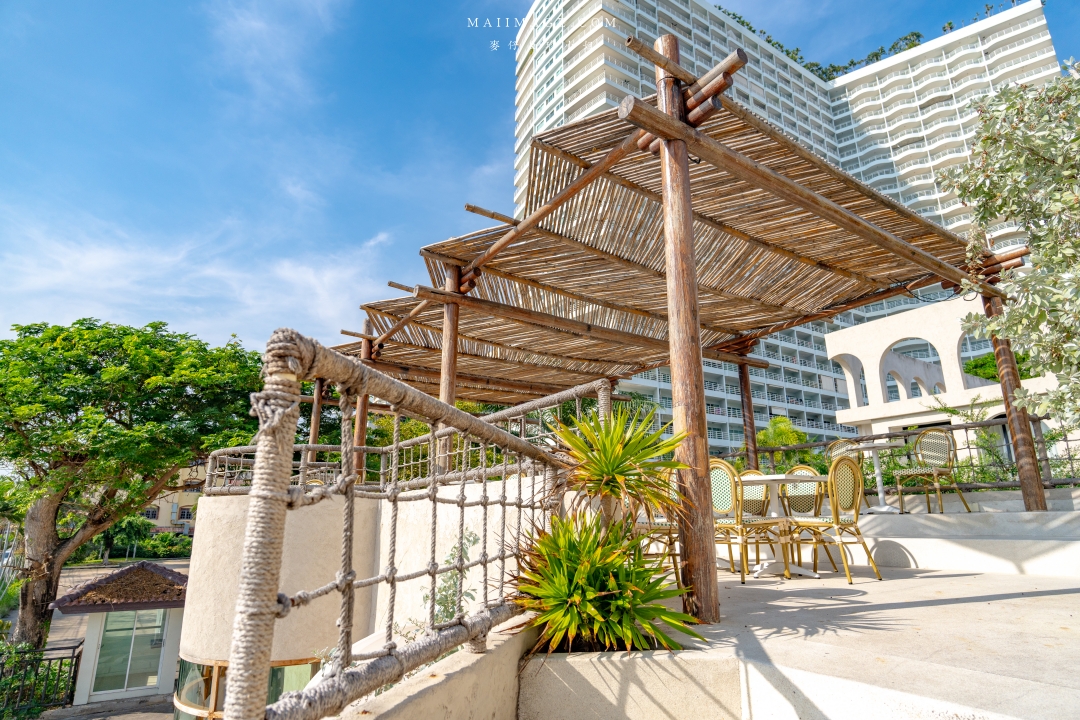 【芭達雅咖啡推薦】CASA MYCA คาซ่ามิก้า~Jomtien Palm Beach Hotel & Resort旁的純白系質感空間,摩洛哥風格設計相當好拍。Pattaya Dontan Beach旅遊隱藏版行程推薦 【芭達雅咖啡推薦】CASA MYCA คาซ่ามิก้า~Jomtien Palm Beach Hotel & Resort旁的純白系質感空間,摩洛哥風格設計相當好拍。Pattaya Dontan Beach旅遊隱藏版行程推薦