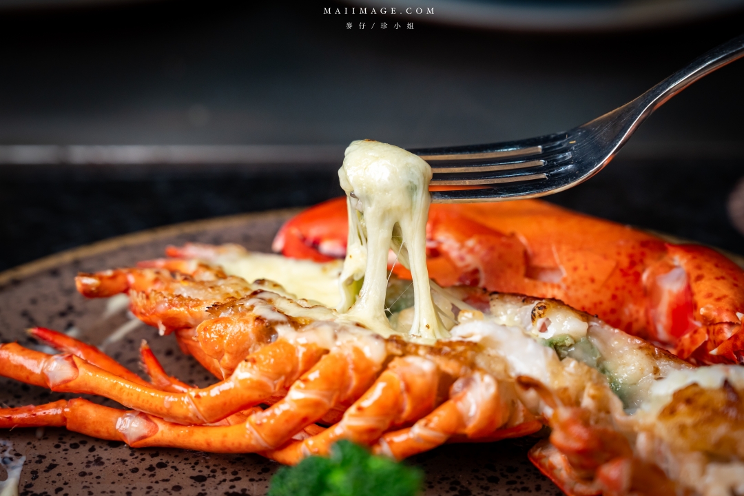 【桃園中壢美食】粋 割烹鐵板燒～隱身在二樓的全預約制無菜單鐵板燒，一個價位可以享受海陸雙主餐。老闆用料不手軟價格又實惠。中壢頂級鐵板燒推薦、中壢約會餐廳推薦