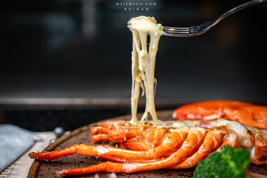 【桃園中壢美食】粋 割烹鐵板燒～隱身在二樓的全預約制無菜單鐵板燒，一個價位可以享受海陸雙主餐。老闆用料不手軟價格又實惠。中壢頂級鐵板燒推薦、中壢約會餐廳推薦