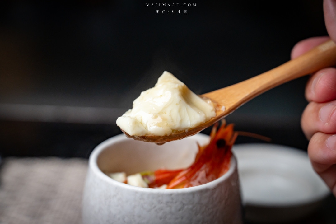 【桃園中壢美食】粋 割烹鐵板燒～隱身在二樓的全預約制無菜單鐵板燒，一個價位可以享受海陸雙主餐。老闆用料不手軟價格又實惠。中壢頂級鐵板燒推薦、中壢約會餐廳推薦