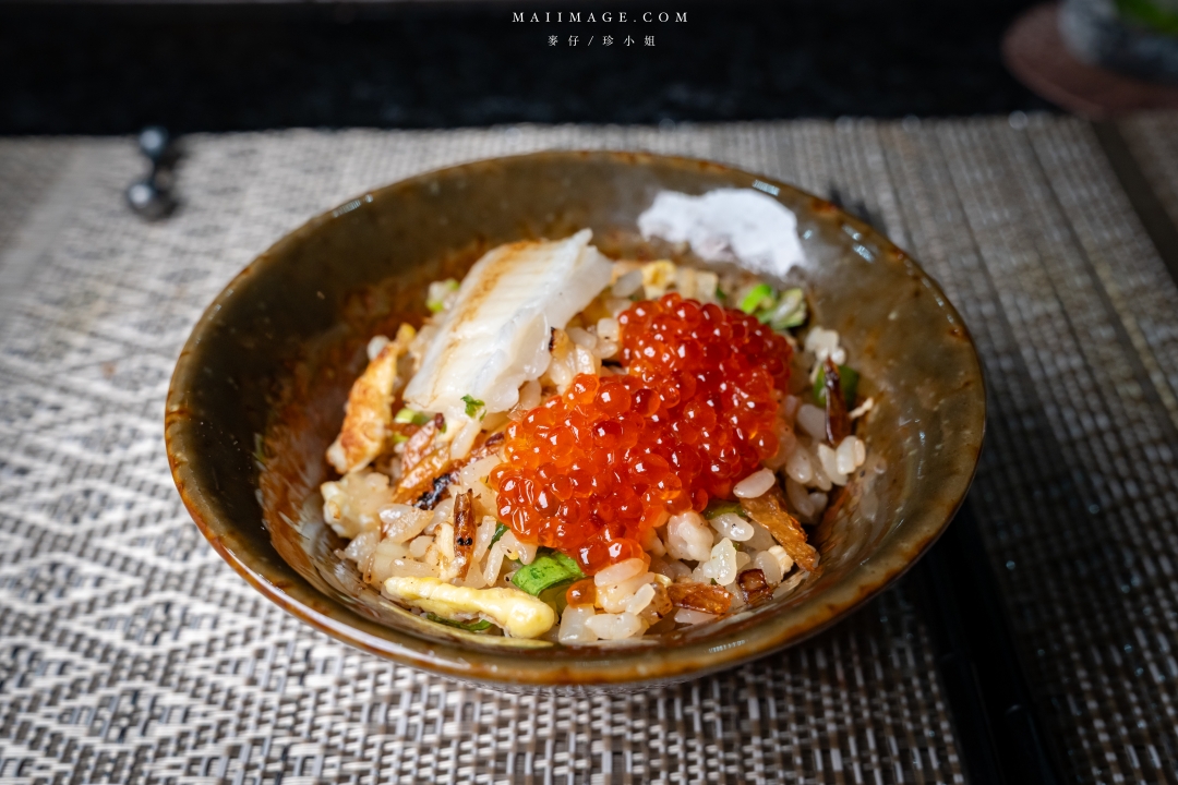 【桃園中壢美食】粋 割烹鐵板燒～隱身在二樓的全預約制無菜單鐵板燒，一個價位可以享受海陸雙主餐。老闆用料不手軟價格又實惠。中壢頂級鐵板燒推薦、中壢約會餐廳推薦