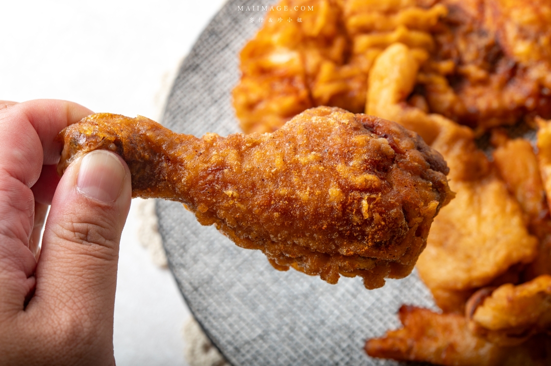 【基隆美食】鮮樂炸雞 基隆總店~基隆在地人都推薦的高人氣炸雞專賣店,必點獨家小卷天婦羅、脆皮雞排。基隆信義區美食、基隆廟口夜市美食 【基隆美食】鮮樂炸雞 基隆總店~基隆在地人都推薦的高人氣炸雞專賣店,必點獨家小卷天婦羅、脆皮雞排。基隆信義區美食、基隆廟口夜市美食