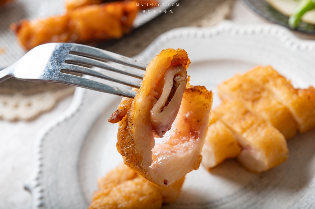 【基隆美食】鮮樂炸雞 基隆總店~基隆在地人都推薦的高人氣炸雞專賣店,必點獨家小卷天婦羅、脆皮雞排。基隆信義區美食、基隆廟口夜市美食 【基隆美食】鮮樂炸雞 基隆總店~基隆在地人都推薦的高人氣炸雞專賣店,必點獨家小卷天婦羅、脆皮雞排。基隆信義區美食、基隆廟口夜市美食