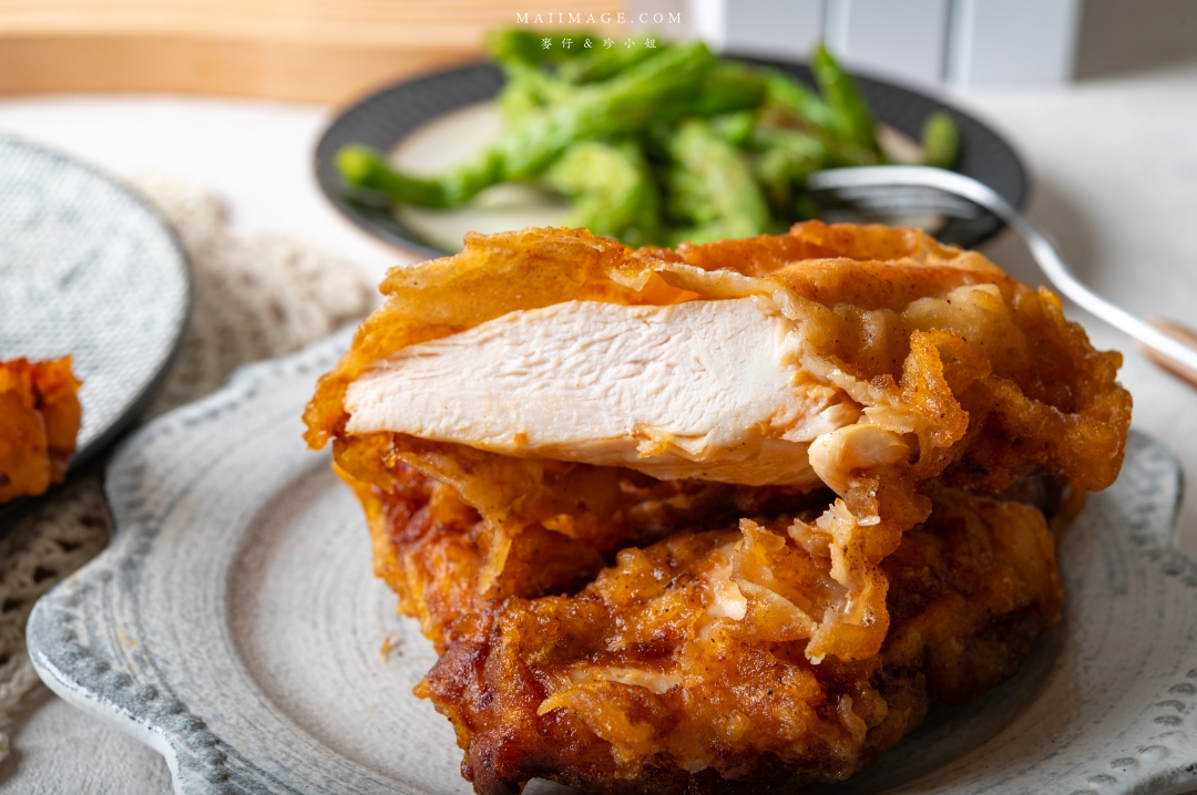 【基隆美食】鮮樂炸雞 基隆總店~基隆在地人都推薦的高人氣炸雞專賣店,必點獨家小卷天婦羅、脆皮雞排。基隆信義區美食、基隆廟口夜市美食 【基隆美食】鮮樂炸雞 基隆總店~基隆在地人都推薦的高人氣炸雞專賣店,必點獨家小卷天婦羅、脆皮雞排。基隆信義區美食、基隆廟口夜市美食