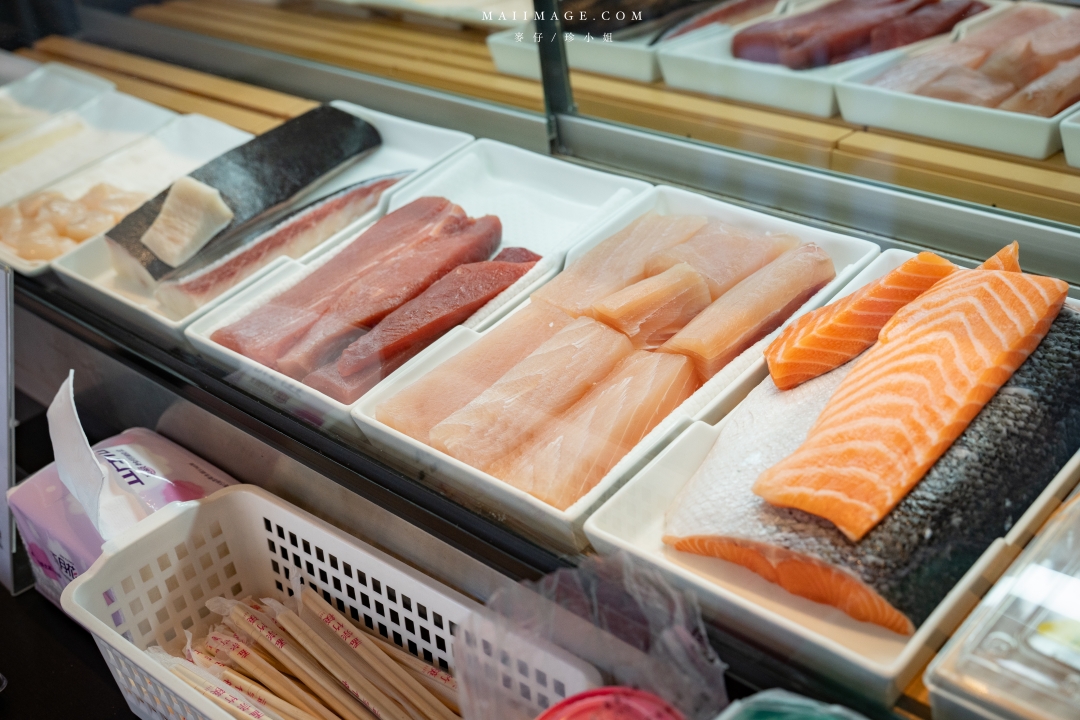 【三峽美食】鯓丼～三峽老街必訪的刺身丼飯專賣店！不只生魚片強他們的關東煮跟丼飯也夠水準。