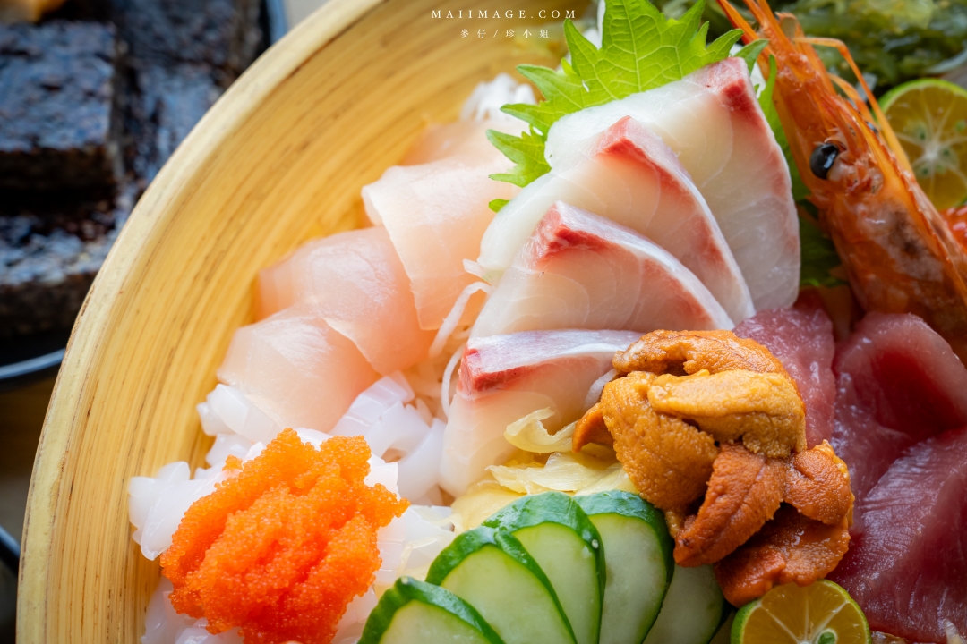 【三峽美食】鯓丼～三峽老街必訪的刺身丼飯專賣店！不只生魚片強他們的關東煮跟丼飯也夠水準。