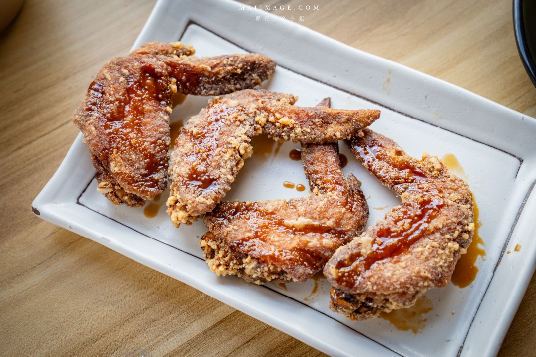 【三峽美食】鯓丼～三峽老街必訪的刺身丼飯專賣店！不只生魚片強他們的關東煮跟丼飯也夠水準。