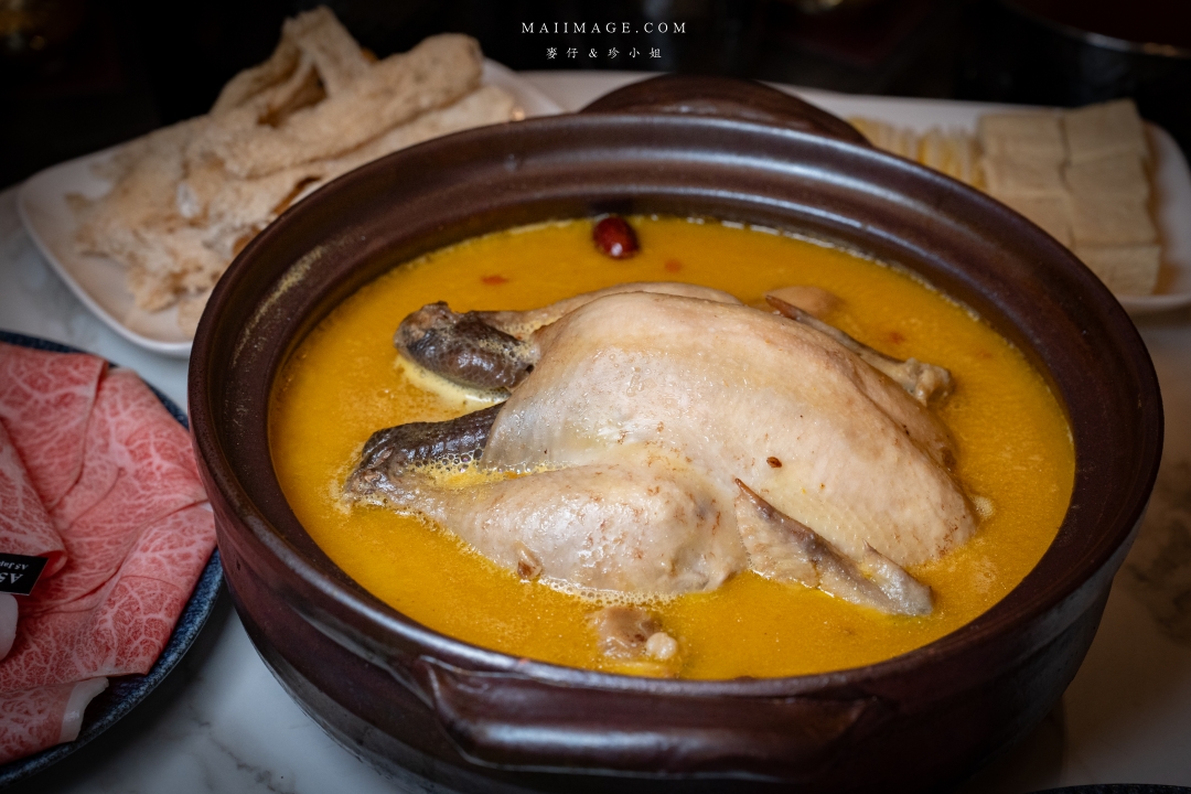 【台北美食】君曜雞湯~台北信義區也有頂級的黃金竹笙雞湯、台北101捷運美食 【台北美食】君曜雞湯~台北信義區也有頂級的黃金竹笙雞湯、台北101捷運美食