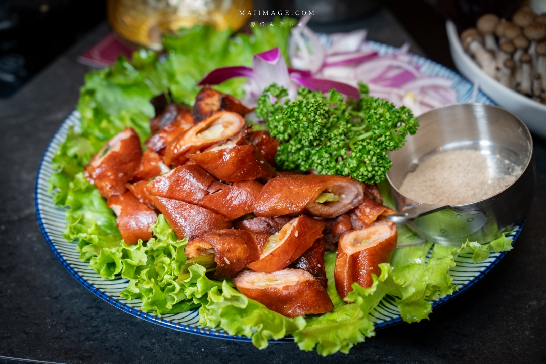 【台北美食】君曜雞湯~台北信義區也有頂級的黃金竹笙雞湯、台北101捷運美食 【台北美食】君曜雞湯~台北信義區也有頂級的黃金竹笙雞湯、台北101捷運美食