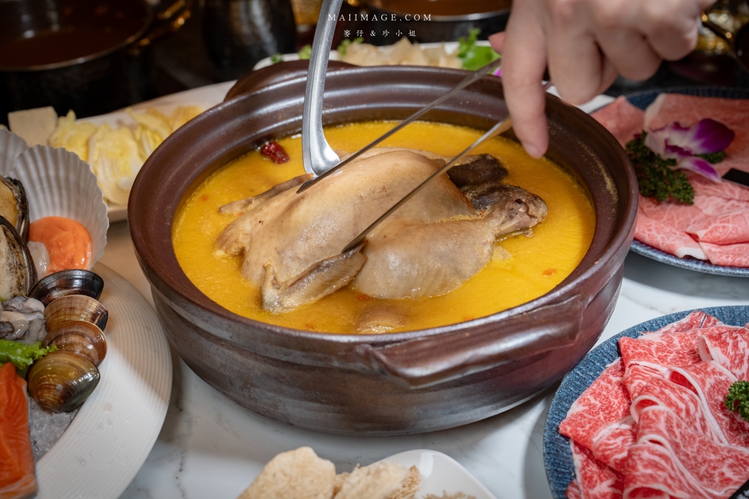 【台北美食】君曜雞湯~台北信義區也有頂級的黃金竹笙雞湯、台北101捷運美食 【台北美食】君曜雞湯~台北信義區也有頂級的黃金竹笙雞湯、台北101捷運美食