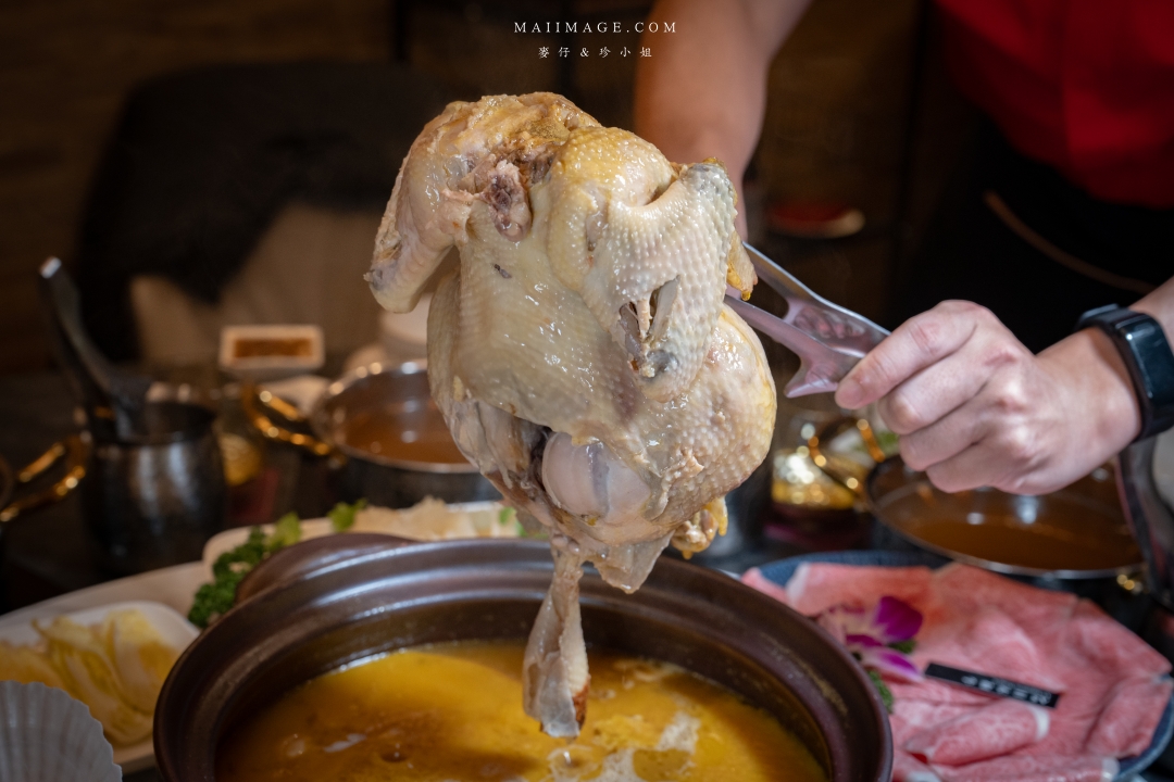 【台北美食】君曜雞湯~台北信義區也有頂級的黃金竹笙雞湯、台北101捷運美食 【台北美食】君曜雞湯~台北信義區也有頂級的黃金竹笙雞湯、台北101捷運美食