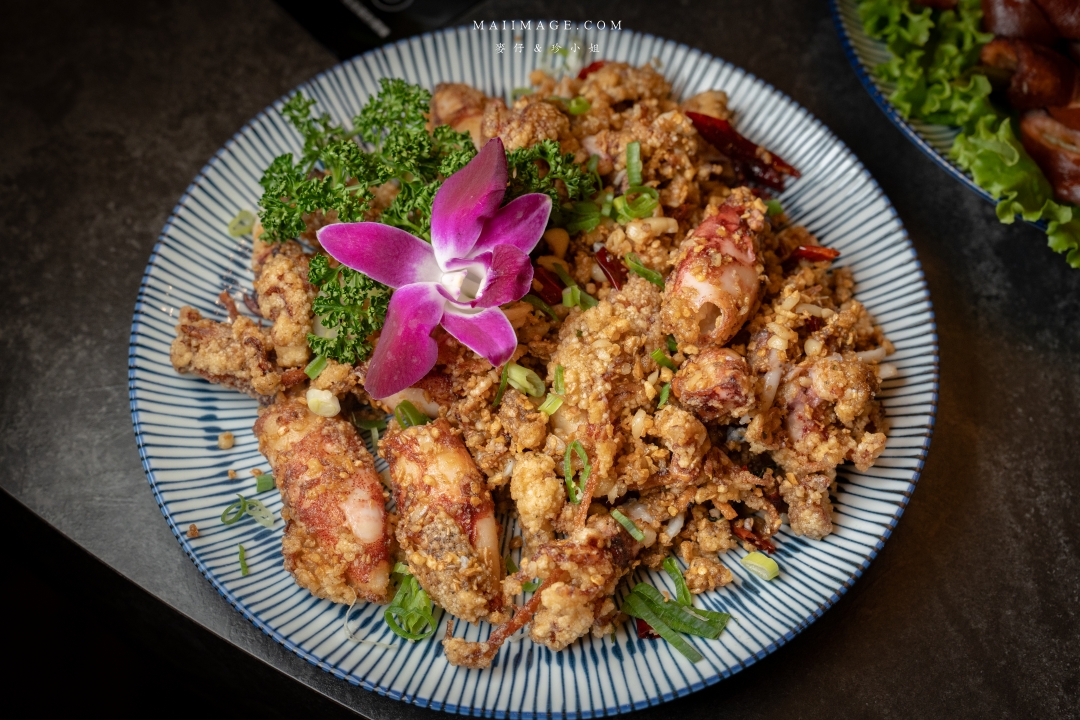 【台北美食】君曜雞湯~台北信義區也有頂級的黃金竹笙雞湯、台北101捷運美食 【台北美食】君曜雞湯~台北信義區也有頂級的黃金竹笙雞湯、台北101捷運美食