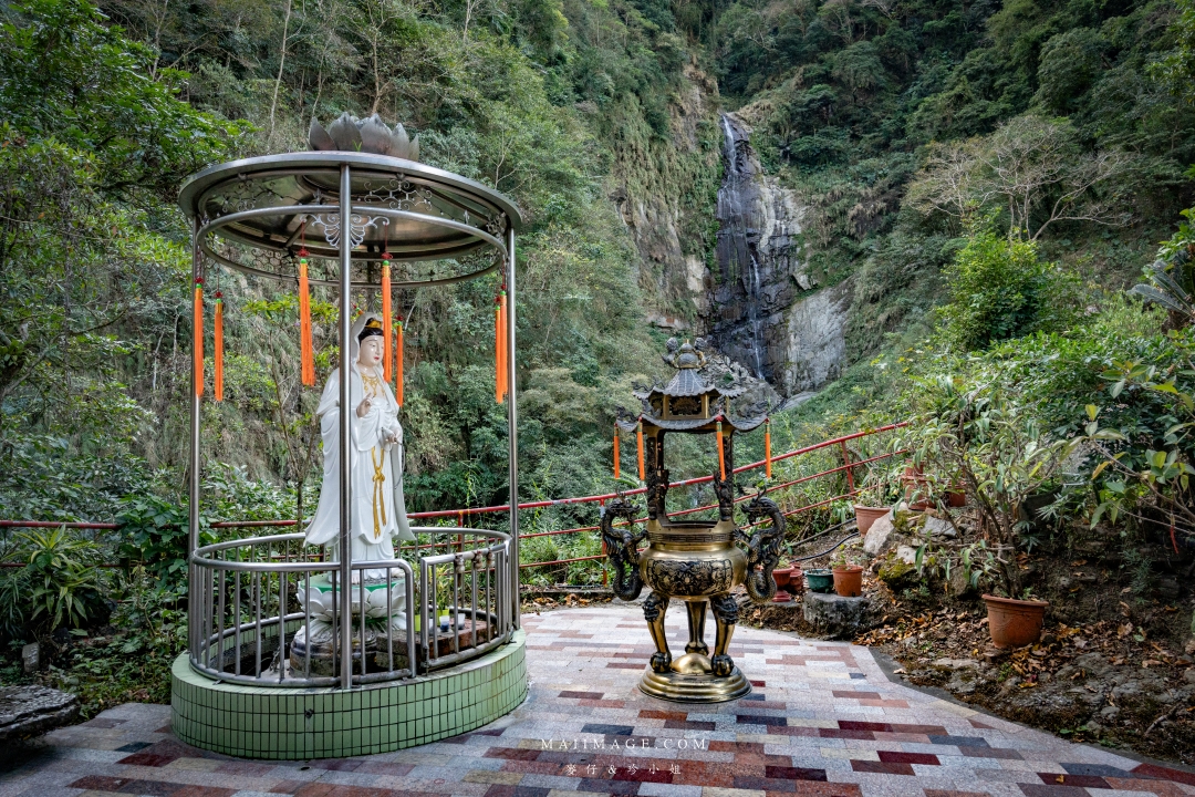 【嘉義散策】嘉義阿里山兩天一夜行程懶人包~ 台版合掌村『得恩亞納社區』、佳鶯風味餐館、井頂咖啡莊園茗茶、觀音瀑布、公興森態園區、奮起湖 【嘉義散策】嘉義阿里山兩天一夜行程懶人包~ 台版合掌村『得恩亞納社區』、佳鶯風味餐館、井頂咖啡莊園茗茶、觀音瀑布、公興森態園區、奮起湖