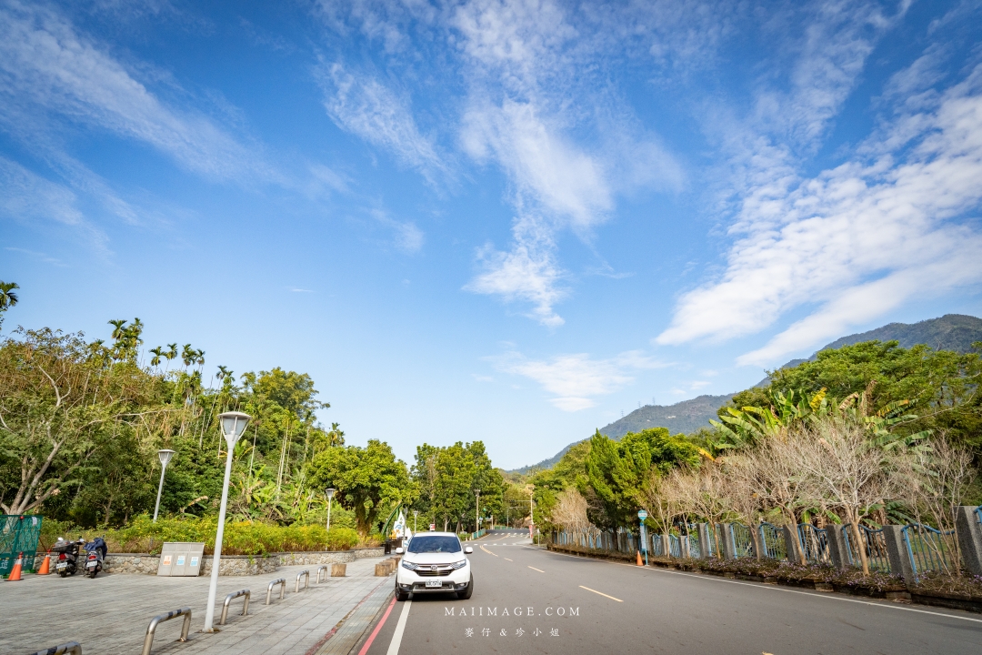【嘉義散策】嘉義阿里山兩天一夜行程懶人包~ 台版合掌村『得恩亞納社區』、佳鶯風味餐館、井頂咖啡莊園茗茶、觀音瀑布、公興森態園區、奮起湖 【嘉義散策】嘉義阿里山兩天一夜行程懶人包~ 台版合掌村『得恩亞納社區』、佳鶯風味餐館、井頂咖啡莊園茗茶、觀音瀑布、公興森態園區、奮起湖