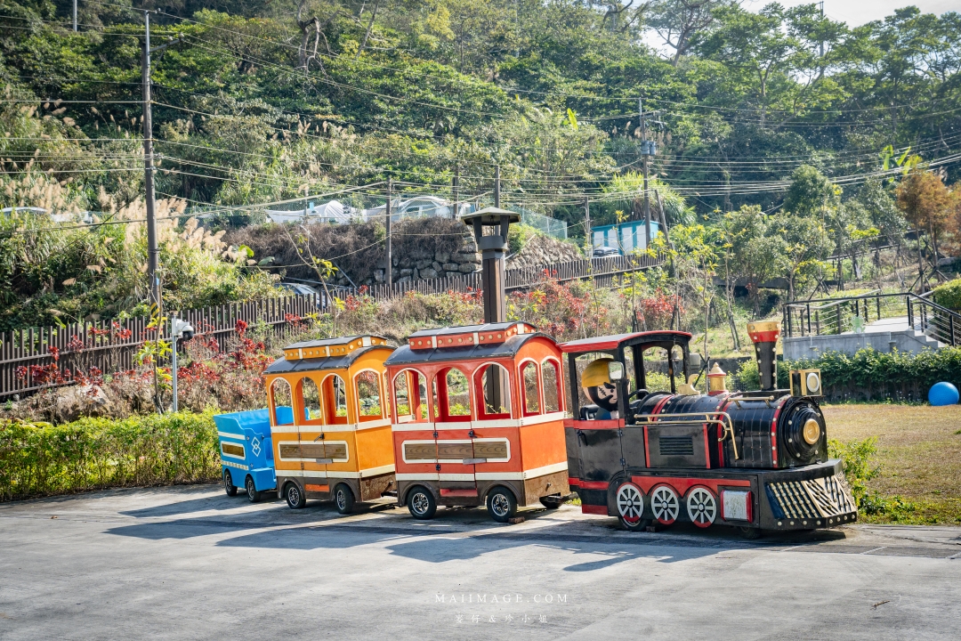 【嘉義散策】嘉義阿里山兩天一夜行程懶人包~ 台版合掌村『得恩亞納社區』、佳鶯風味餐館、井頂咖啡莊園茗茶、觀音瀑布、公興森態園區、奮起湖 【嘉義散策】嘉義阿里山兩天一夜行程懶人包~ 台版合掌村『得恩亞納社區』、佳鶯風味餐館、井頂咖啡莊園茗茶、觀音瀑布、公興森態園區、奮起湖