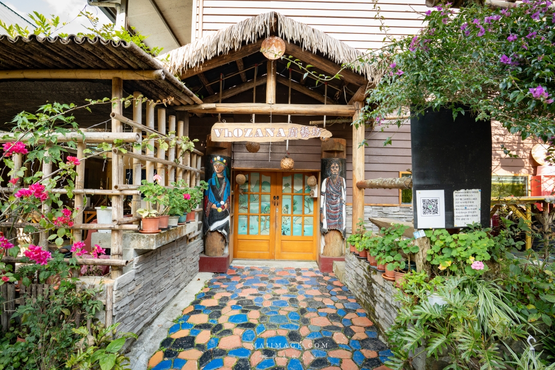 【嘉義散策】嘉義阿里山兩天一夜行程懶人包~ 台版合掌村『得恩亞納社區』、佳鶯風味餐館、井頂咖啡莊園茗茶、觀音瀑布、公興森態園區、奮起湖 【嘉義散策】嘉義阿里山兩天一夜行程懶人包~ 台版合掌村『得恩亞納社區』、佳鶯風味餐館、井頂咖啡莊園茗茶、觀音瀑布、公興森態園區、奮起湖