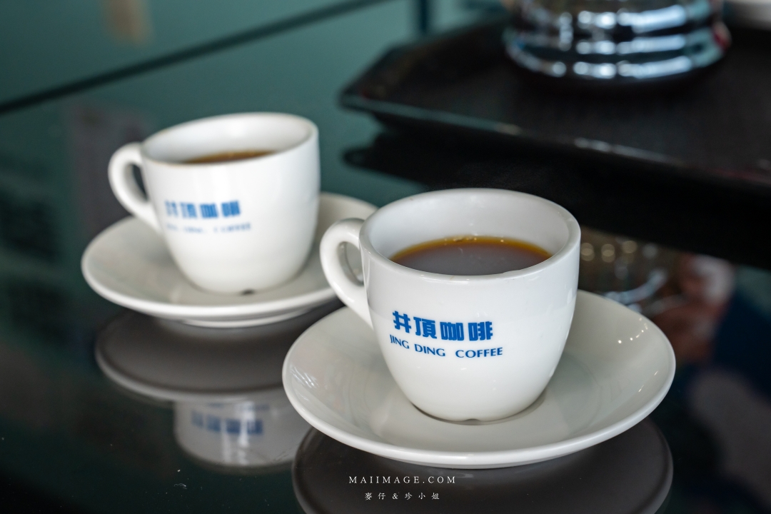 【嘉義散策】嘉義阿里山兩天一夜行程懶人包~ 台版合掌村『得恩亞納社區』、佳鶯風味餐館、井頂咖啡莊園茗茶、觀音瀑布、公興森態園區、奮起湖 【嘉義散策】嘉義阿里山兩天一夜行程懶人包~ 台版合掌村『得恩亞納社區』、佳鶯風味餐館、井頂咖啡莊園茗茶、觀音瀑布、公興森態園區、奮起湖