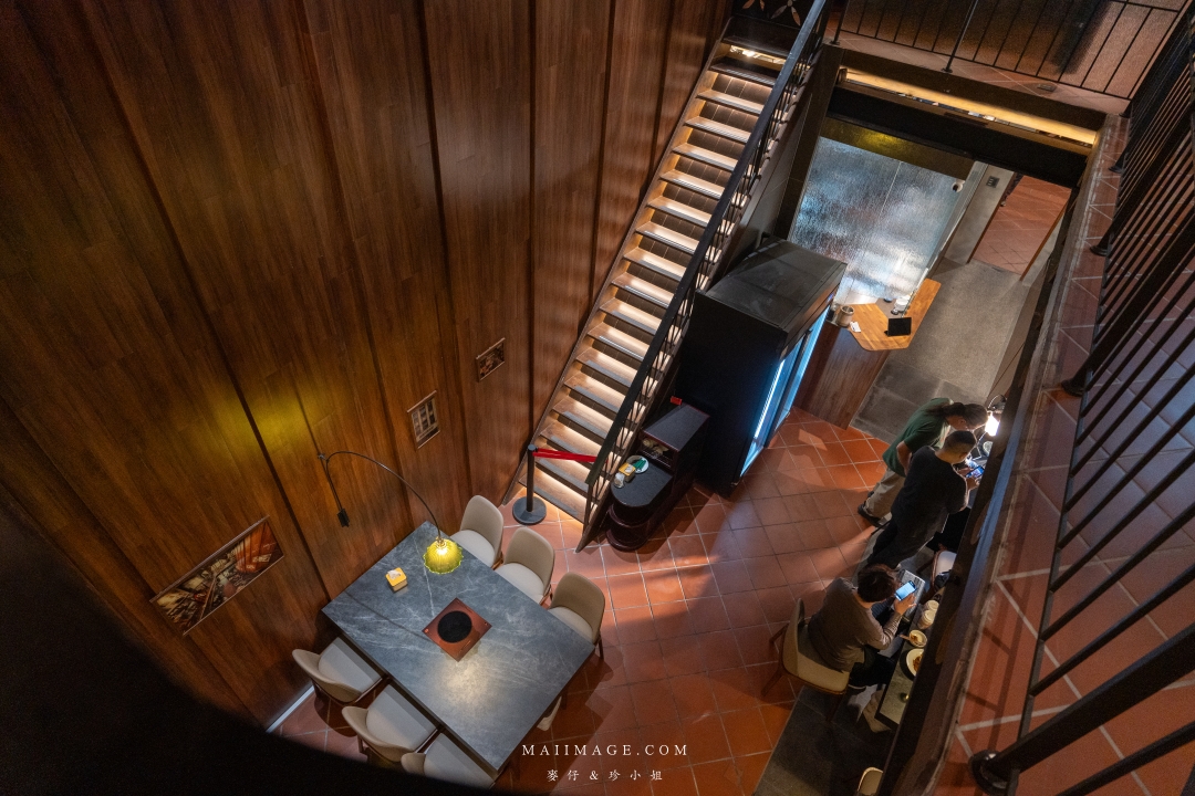 【台北美食】老撈麻辣鍋-順天外科醫院大稻埕店|AI教父黃仁勳麻辣鍋愛店,二店在大稻埕迪化街插旗!大同區美食推薦 【台北美食】老撈麻辣鍋-順天外科醫院大稻埕店|AI教父黃仁勳麻辣鍋愛店,二店在大稻埕迪化街插旗!大同區美食推薦